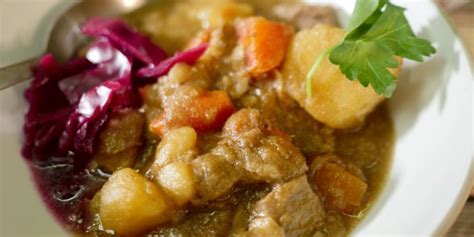  Scouse! Un Comfort Food Inaspettato dalla Città Portuale di Liverpool